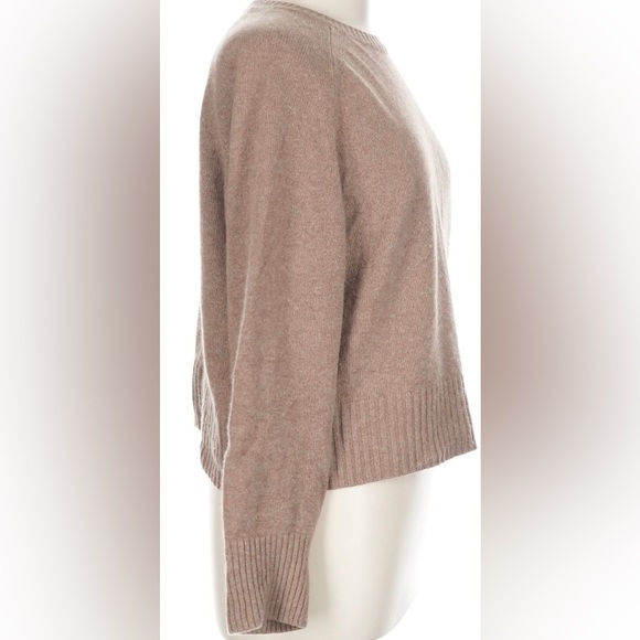 Everlane - Cashmere Crewneck Sweater - Picture 5 of 7